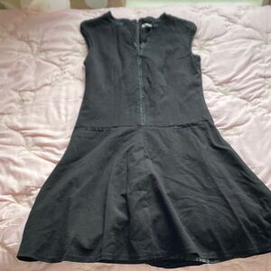 Black Sleeveless Dress